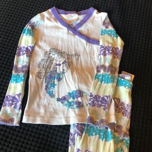 Hanna Andersson Ariel Pajamas size 5